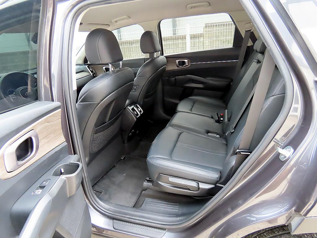 KIA Sorento - Vista 6