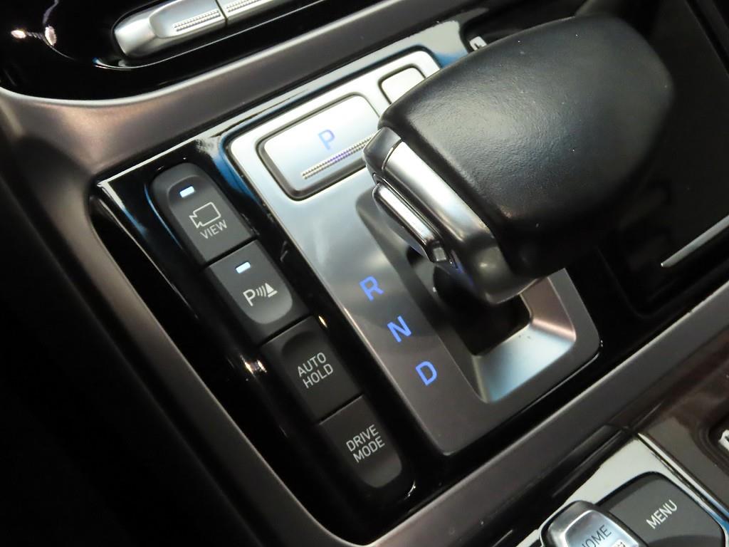 Genesis EQ900 - Vista 10