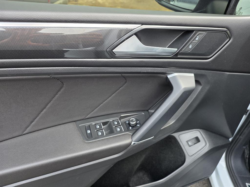 Volkswagen Tiguan - Vista 6