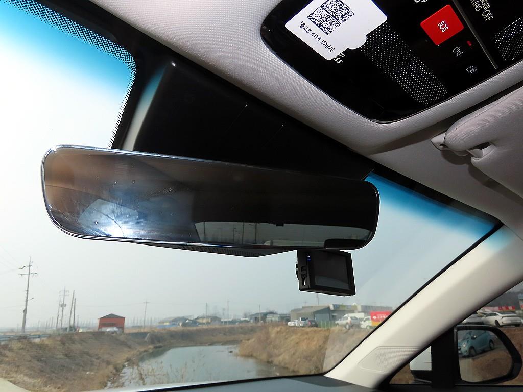 HYUNDAI Grandeur - Vista 12