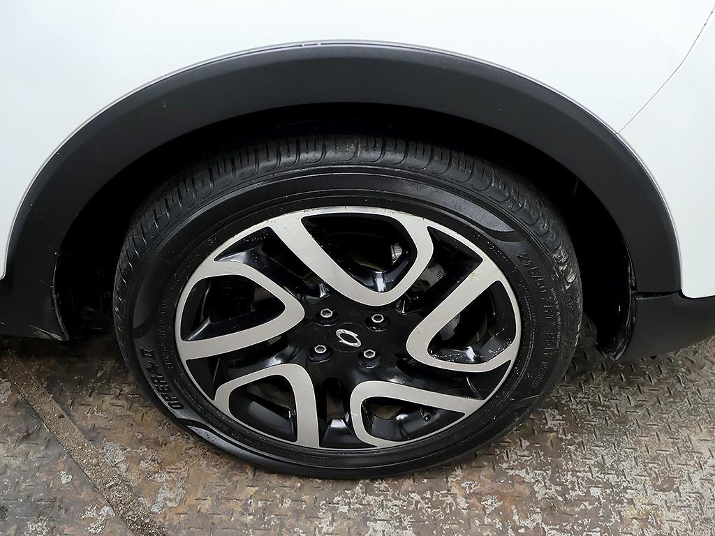 SAMSUNG QM3 2017 Blanco - Importación desde Corea - HF Imports Iquique - Foto 8