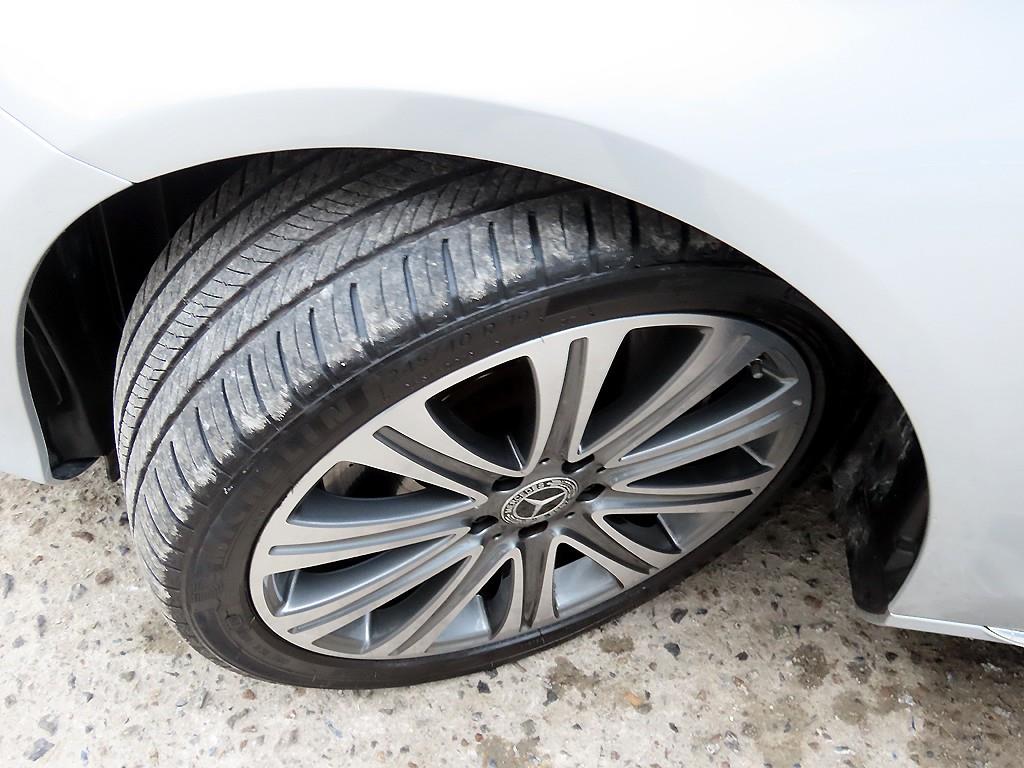 Mercedes Benz E class 2017 Gris - Importación desde Corea - HF Imports Iquique - Foto 20