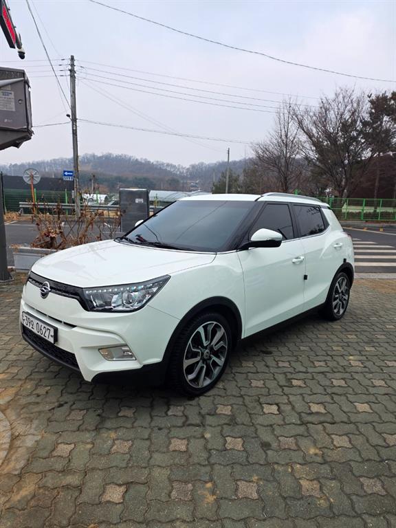 Ssangyong Tivoli - Vista 2