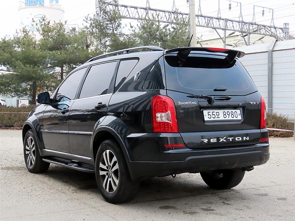 Ssangyong Rexton - Vista 3