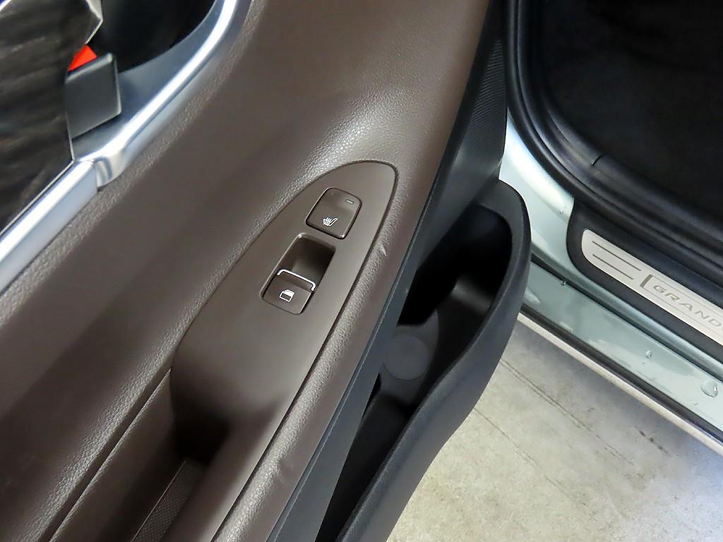 HYUNDAI Grandeur 2017 Gris - Importación desde Corea - HF Imports Iquique - Foto 17