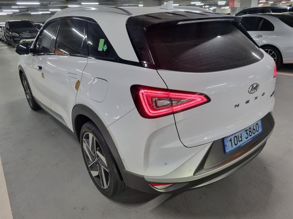 HYUNDAI Nexo - Vista 4