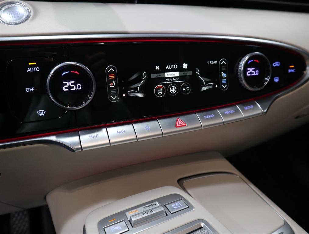 Genesis GV70 2023 Blanco - Importación desde Corea - HF Imports Iquique - Foto 15