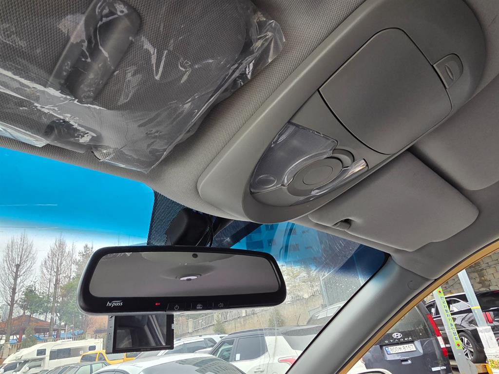 Ssangyong Korando - Vista 9