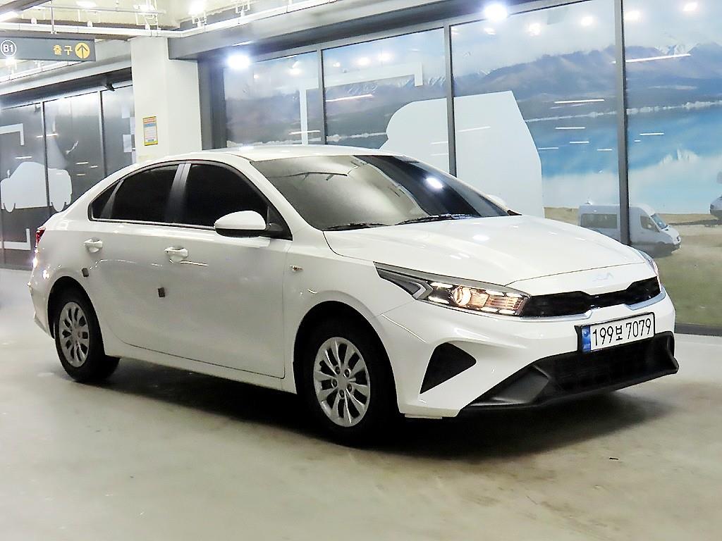 KIA K3 2024 Blanco - Importación desde Corea - HF Imports Iquique - Foto 1