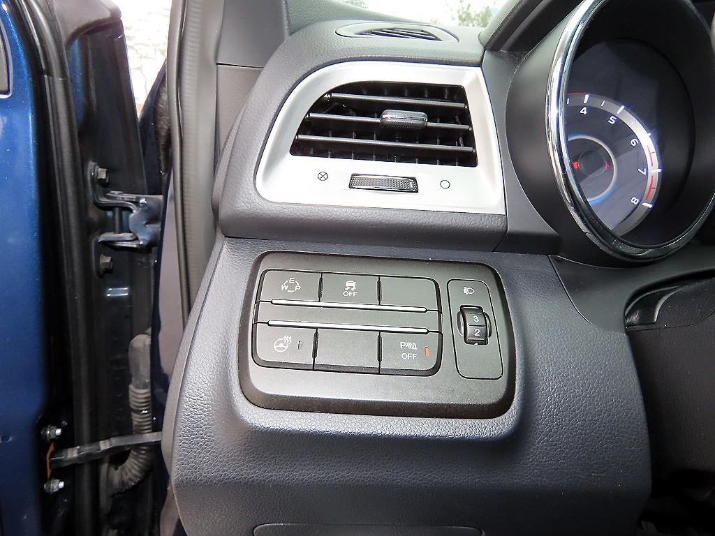 Ssangyong Tivoli - Vista 12