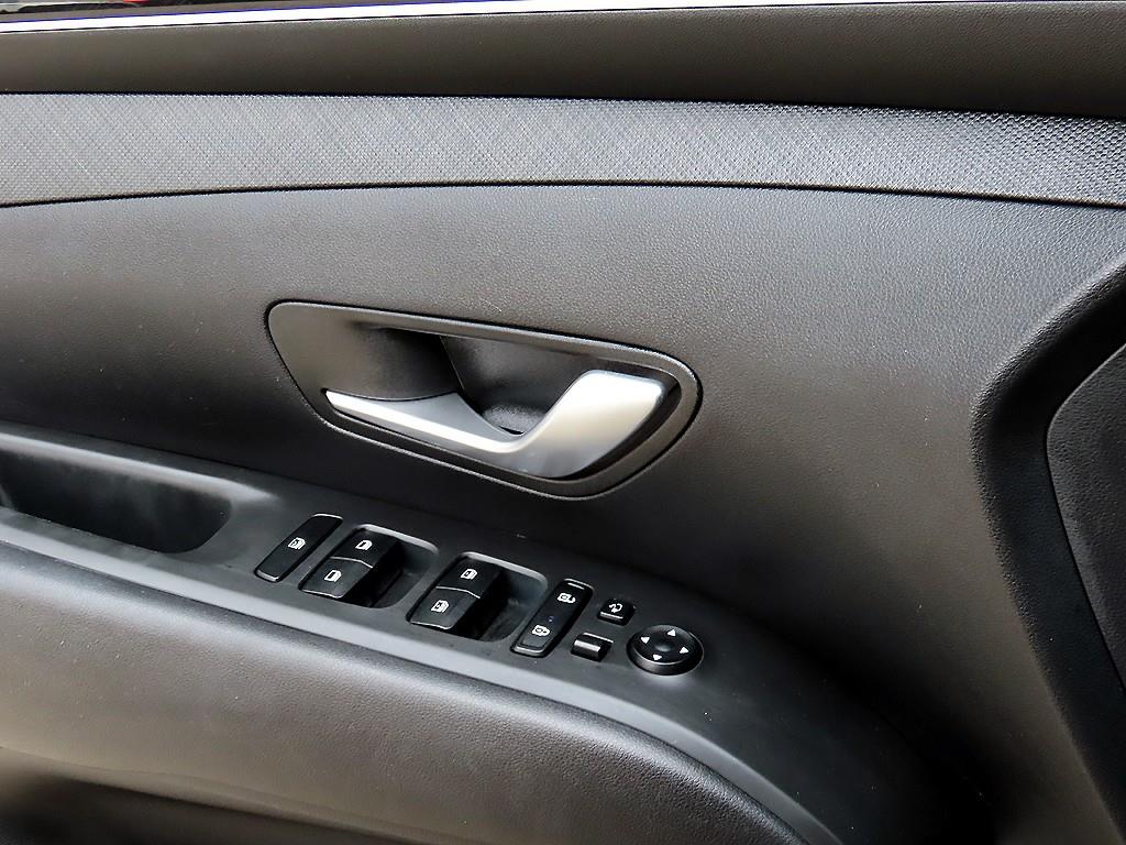 HYUNDAI Tucson - Vista 11