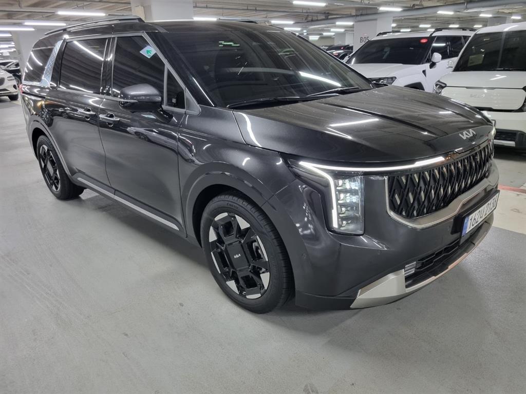 KIA Carnival - Vista 2