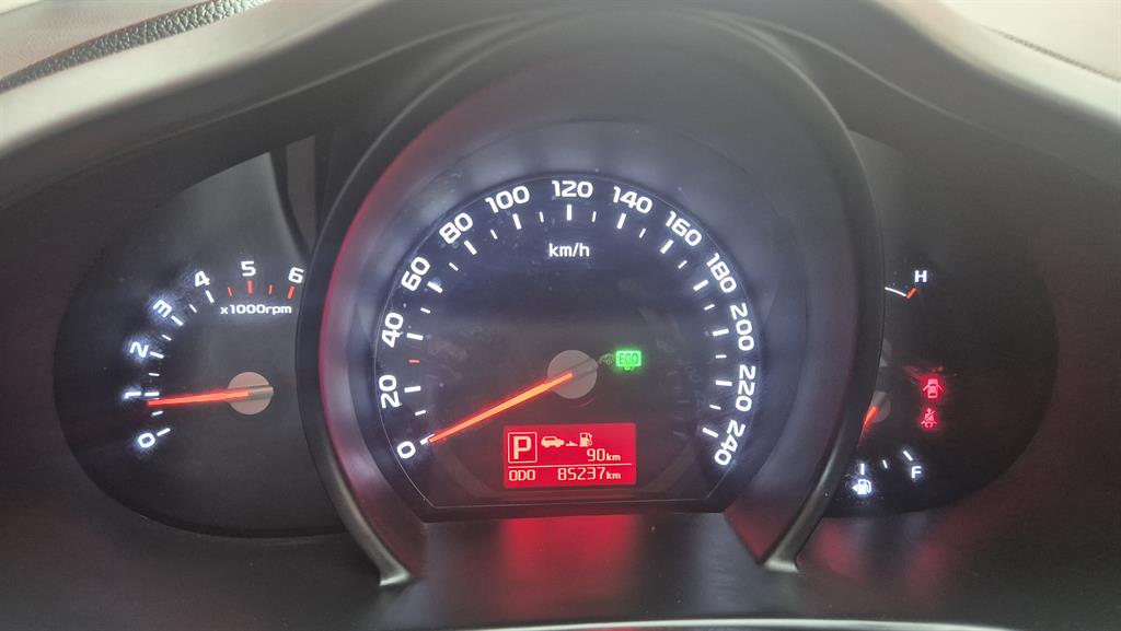 KIA Sportage 2014 Blanco - Importación desde Corea - HF Imports Iquique - Foto 18