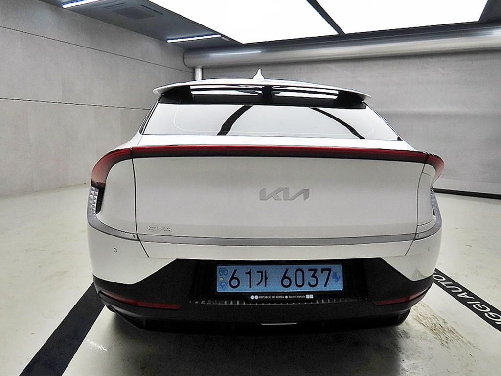KIA EV6 - Vista 3