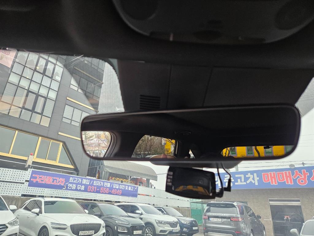 KIA Sorento - Vista 11