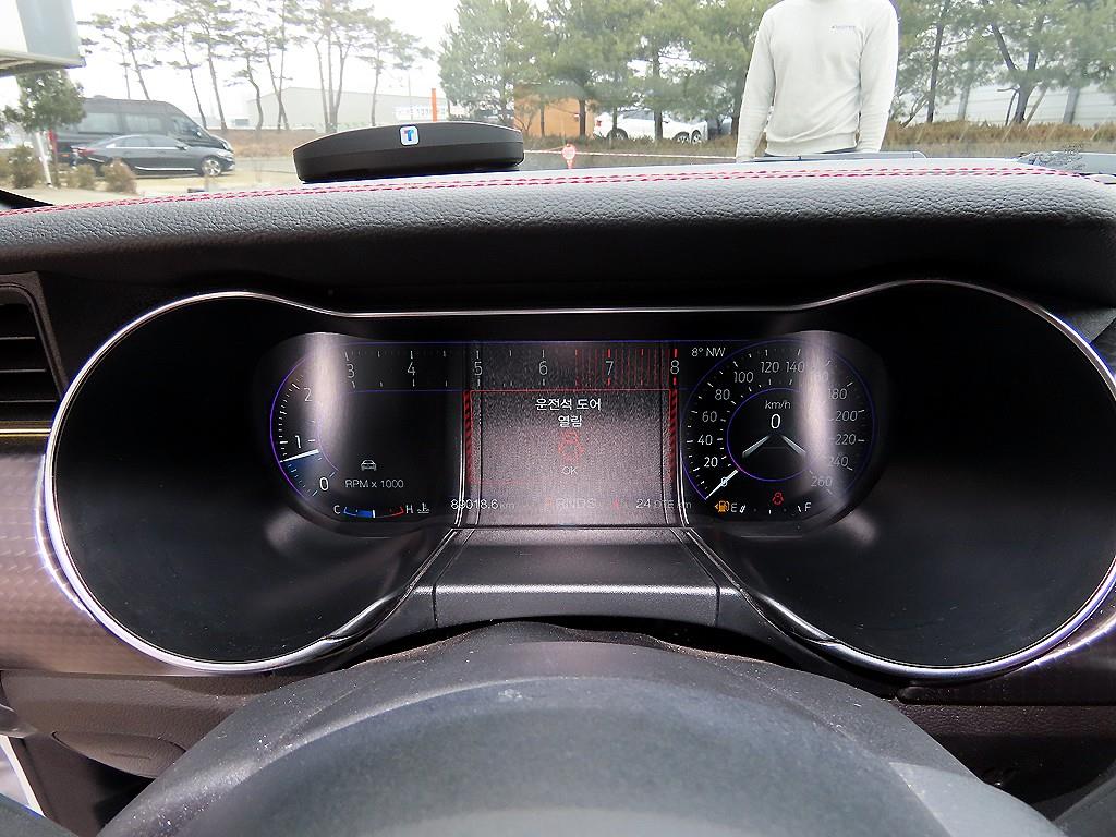 Ford Mustang - Vista 9