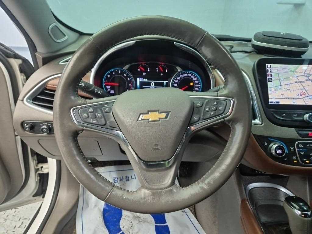 Chevrolet Malibu - Vista 9