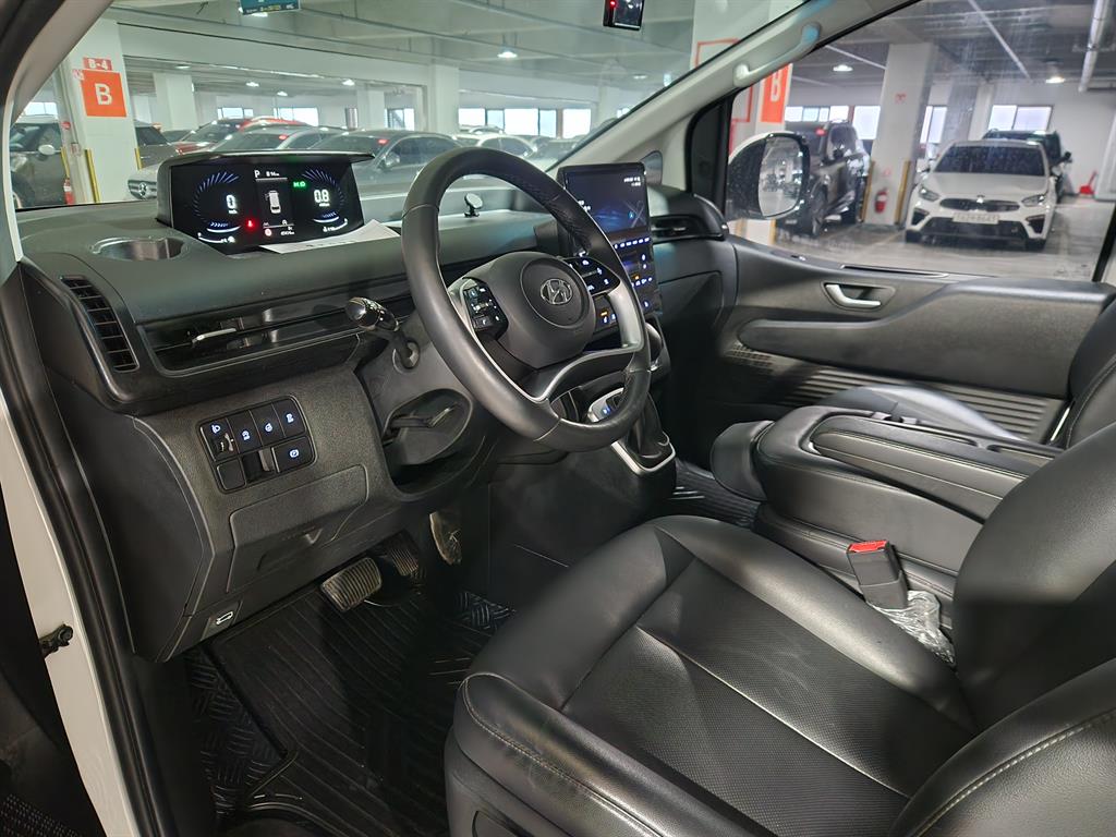HYUNDAI Staria 2024 Blanco - Importación desde Corea - HF Imports Iquique - Foto 17