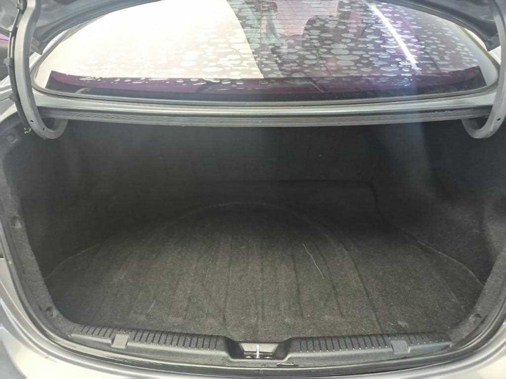 HYUNDAI Avante 2014 Gris - Importación desde Corea - HF Imports Iquique - Foto 18