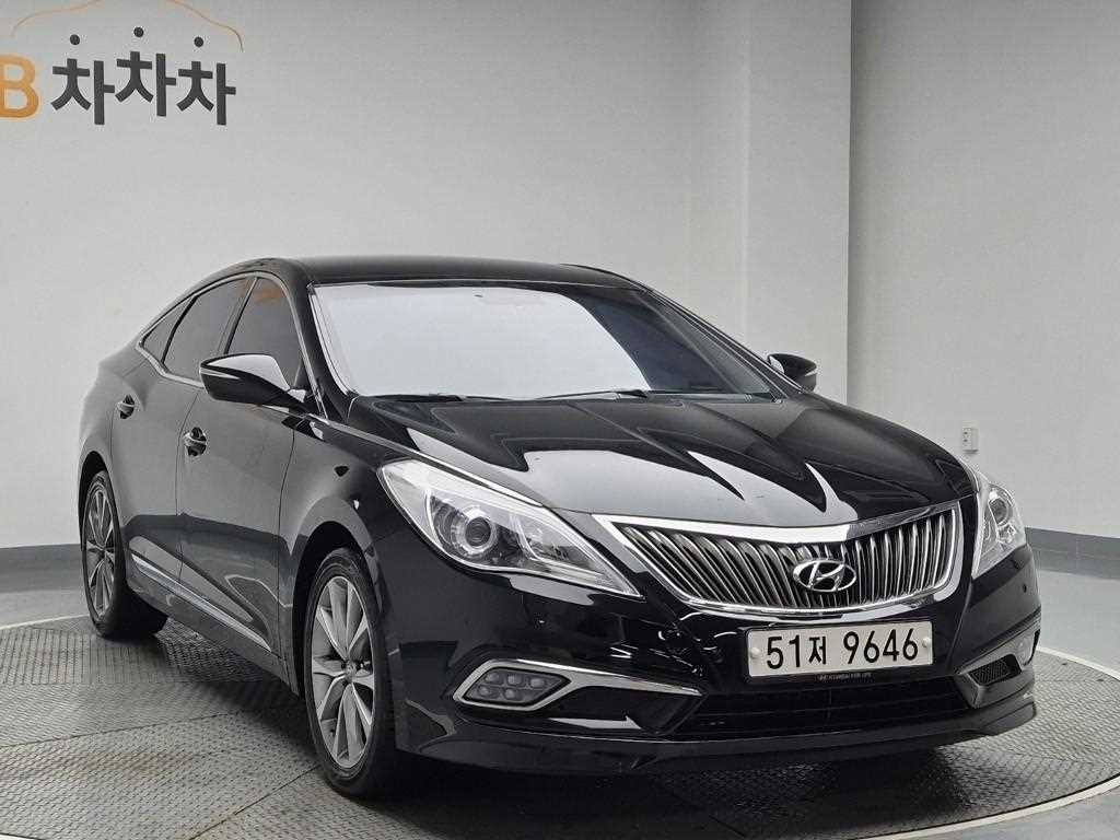 HYUNDAI Grandeur - Vista 4