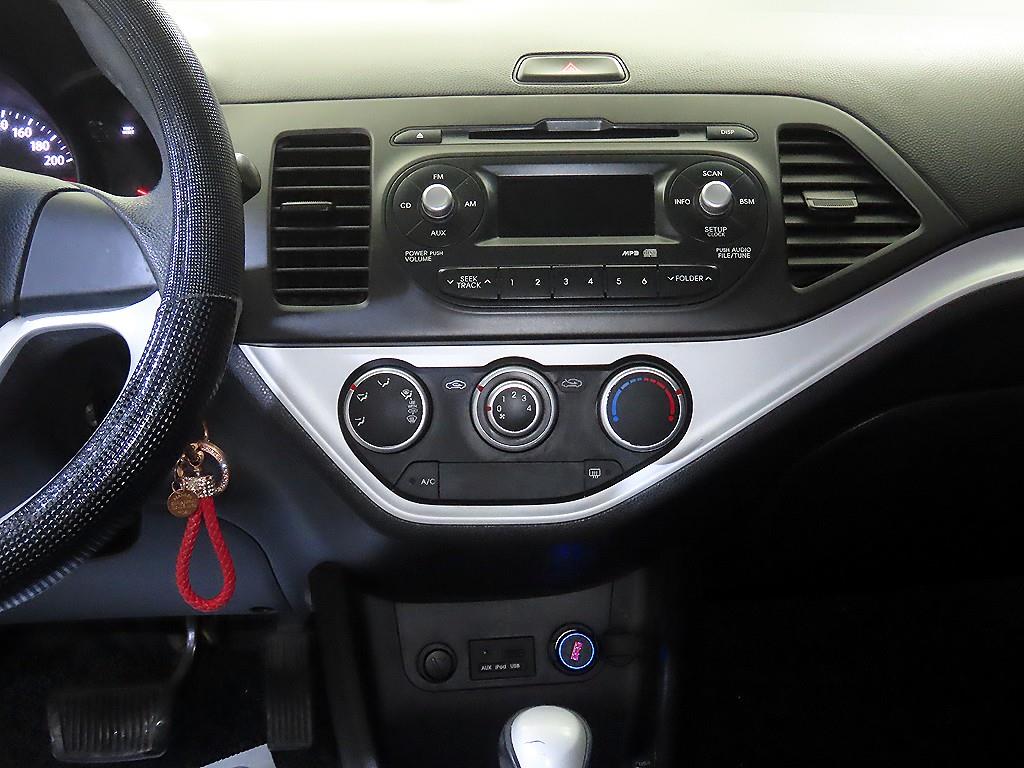 KIA Morning - Vista 11