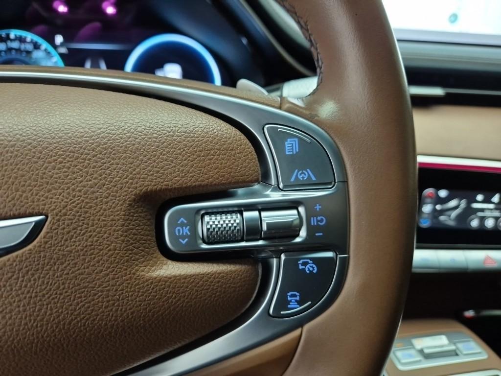 Genesis GV70 2023 Blanco - Importación desde Corea - HF Imports Iquique - Foto 15