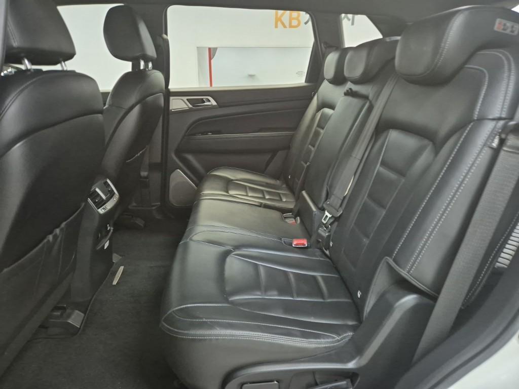 Ssangyong Rexton - Vista 12