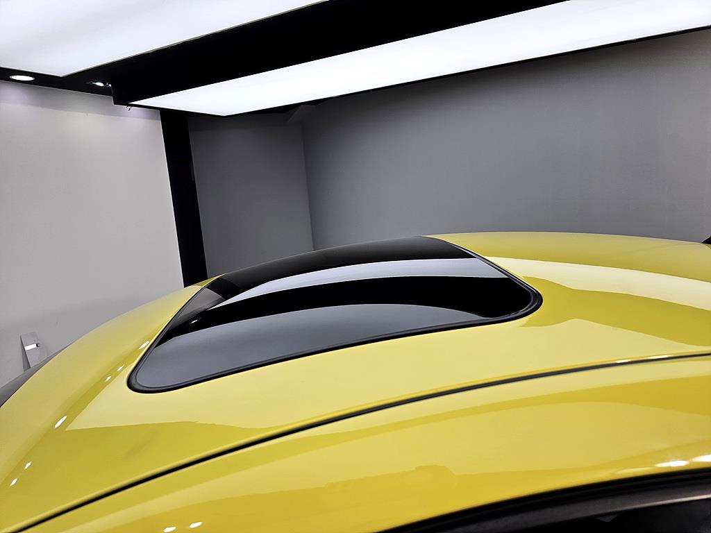 Volkswagen Beetle 2008 Amarillo - Importación desde Corea - HF Imports Iquique - Foto 19