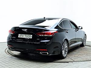 HYUNDAI Genesis - Vista 8