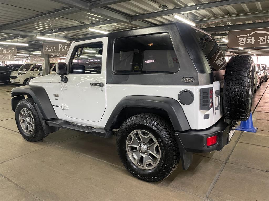 Jeep Wrangler - Vista 4