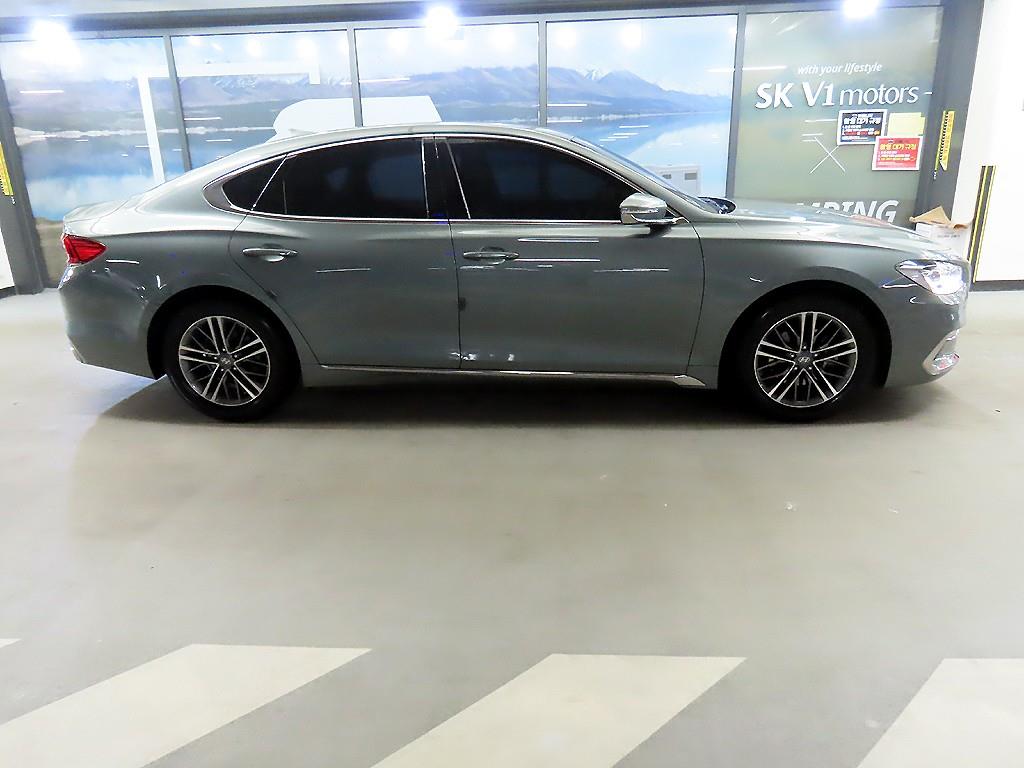 HYUNDAI Grandeur - Vista 3