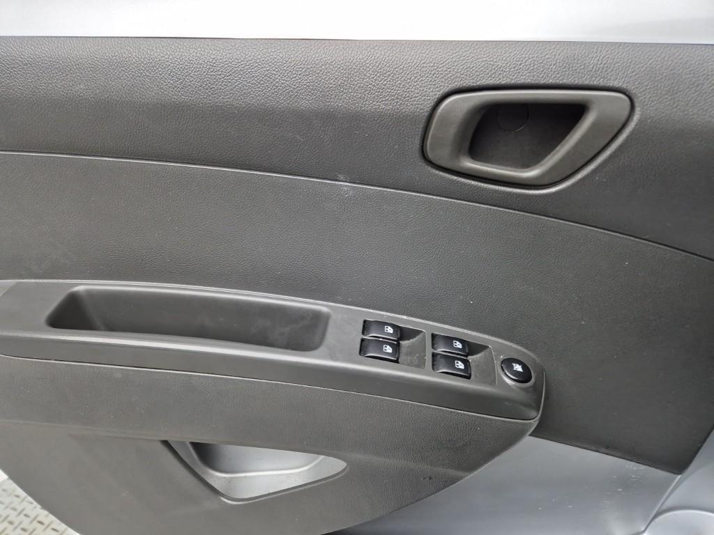 Chevrolet Spark 2013 Blanco - Importación desde Corea - HF Imports Iquique - Foto 17