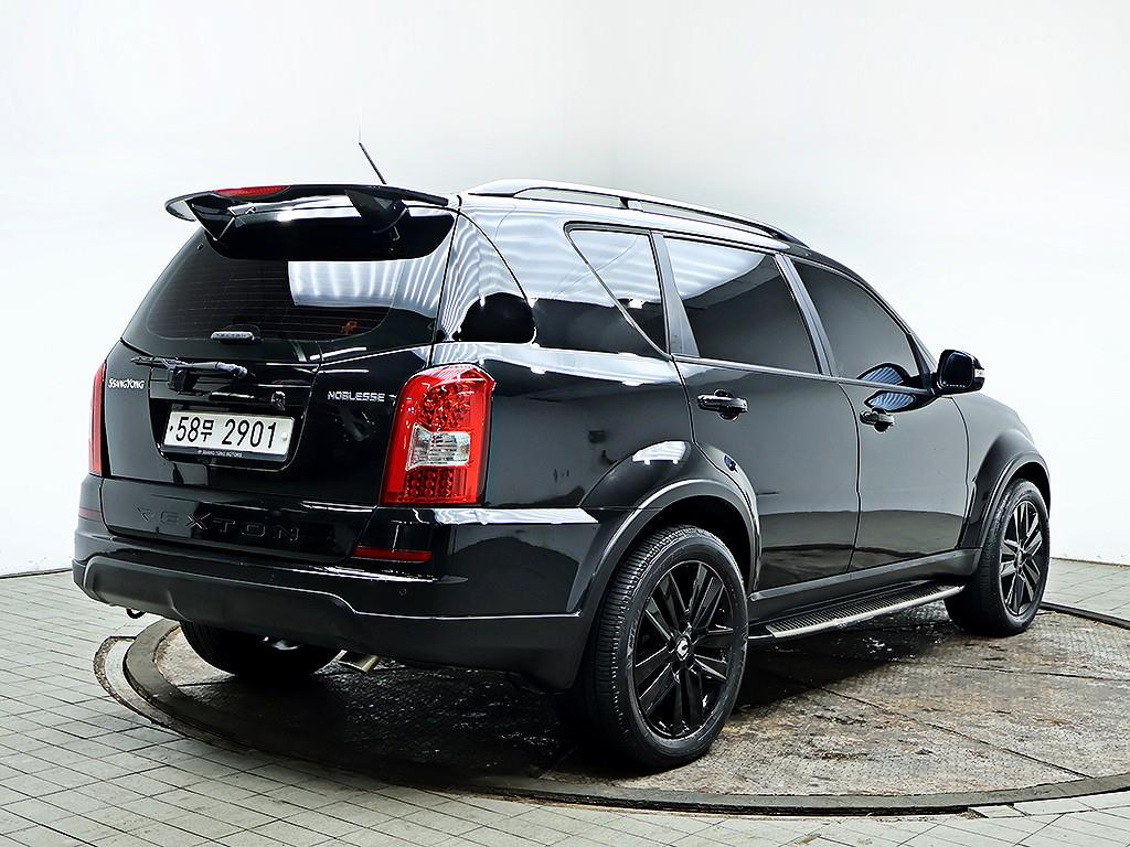 Ssangyong Rexton - Vista 7