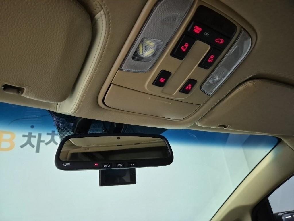 KIA Carnival 2017 Verde - Importación desde Corea - HF Imports Iquique - Foto 13