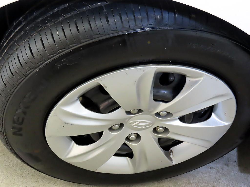 HYUNDAI Avante 2012 Blanco - Importación desde Corea - HF Imports Iquique - Foto 15