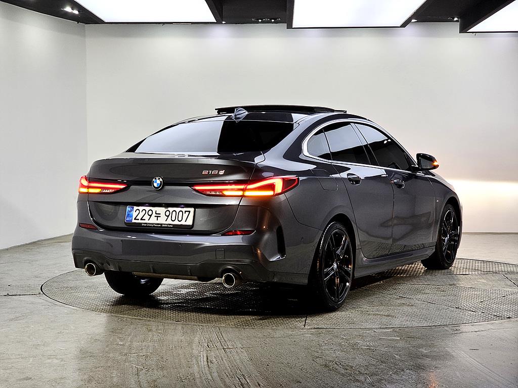 BMW 2 series - Vista 4