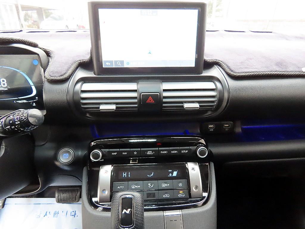 HYUNDAI Casper - Vista 11