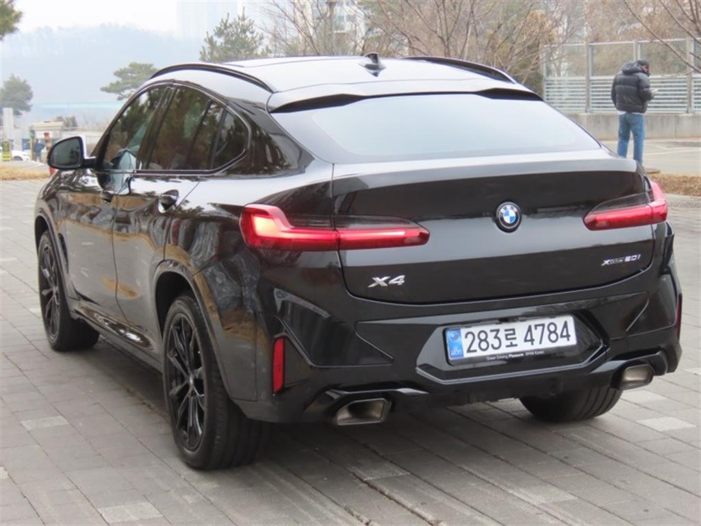 BMW X4 - Vista 7