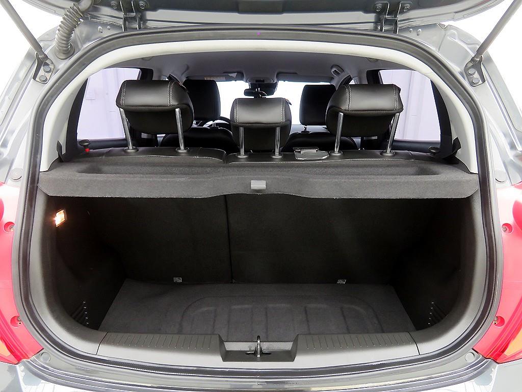 Chevrolet Spark - Vista 5