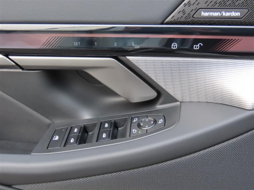 BMW 5 Series 2025 Blanco - Importación desde Corea - HF Imports Iquique - Foto 12