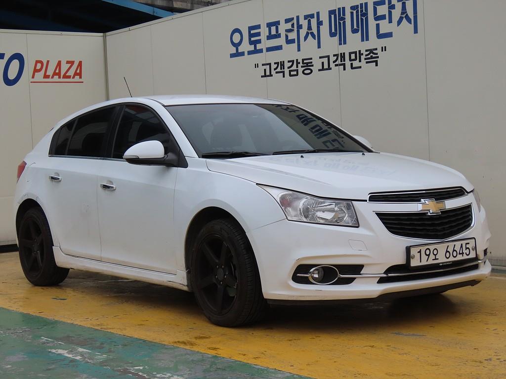 Chevrolet Cruise 2014 Blanco - Importación desde Corea - HF Imports Iquique - Foto 1