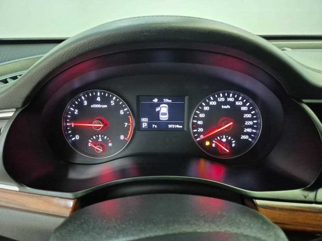 KIA K7 - Vista 6