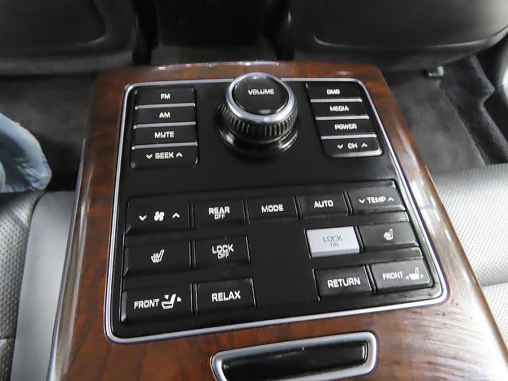 HYUNDAI Equus 2015 Negro - Importación desde Corea - HF Imports Iquique - Foto 10