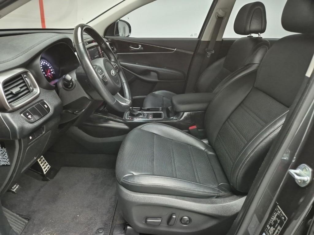 KIA Sorento - Vista 11