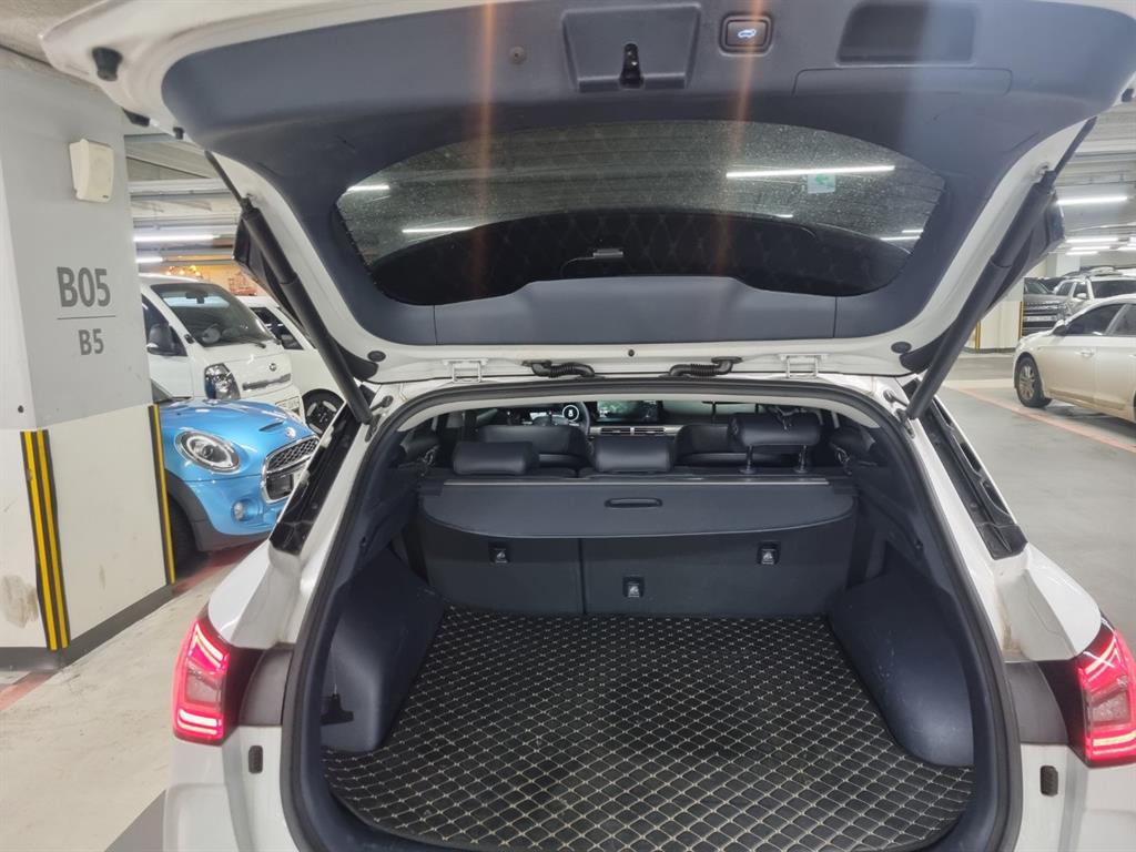 HYUNDAI Nexo - Vista 6