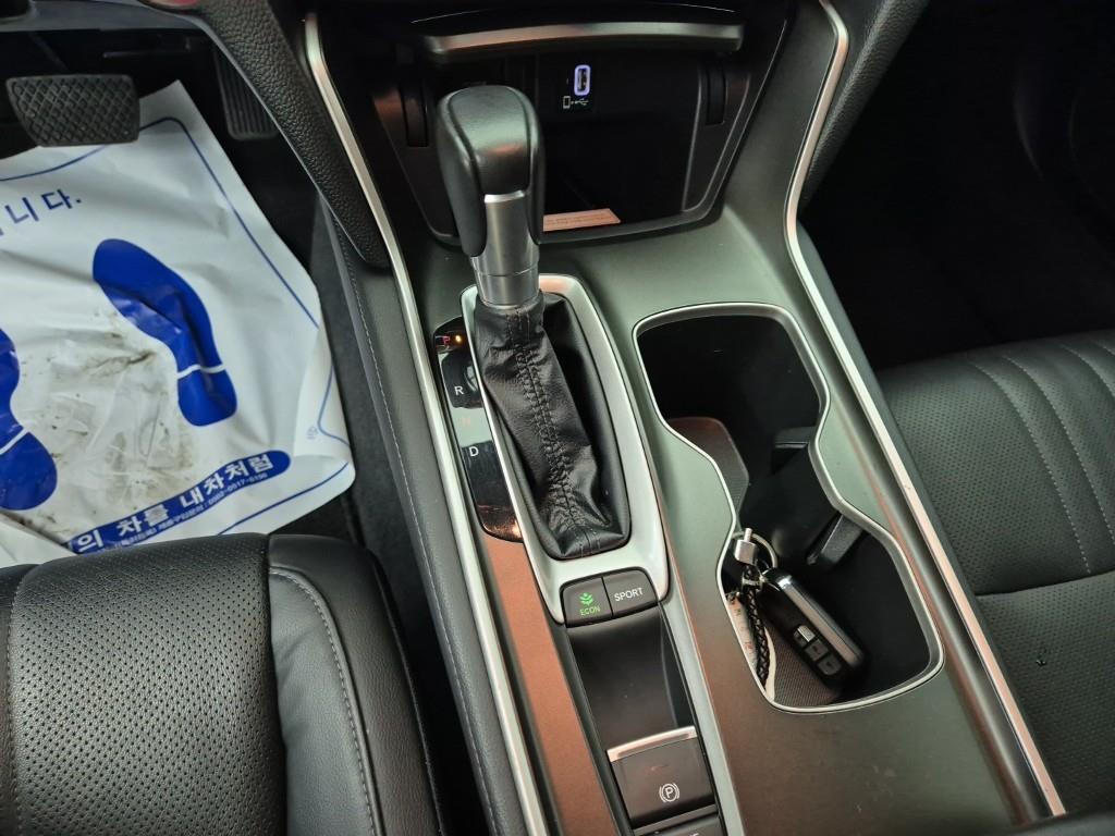Honda Accord - Vista 8