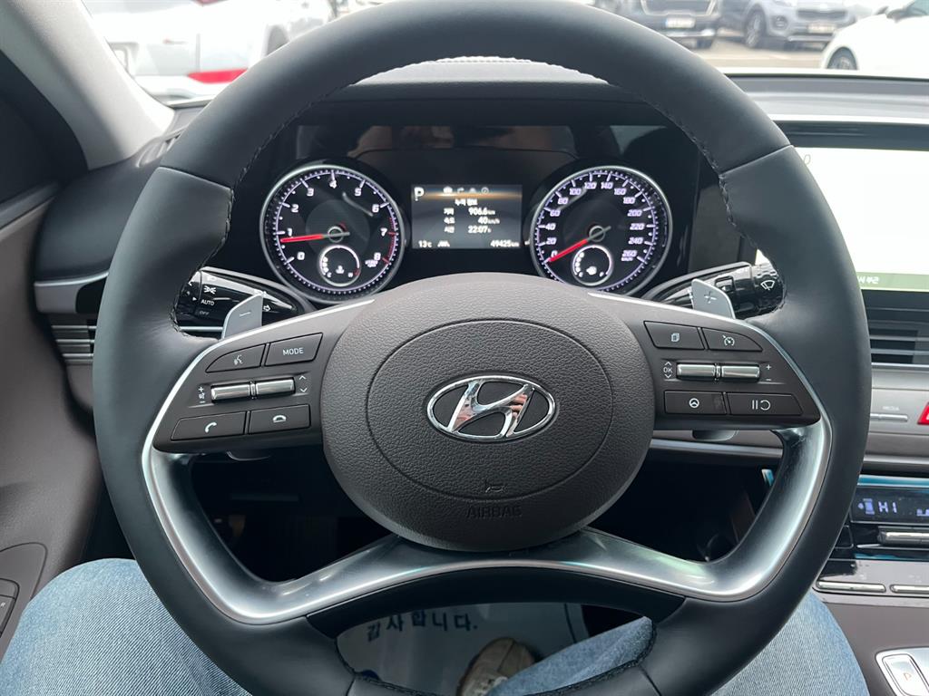 HYUNDAI Grandeur 2022 Blanco - Importación desde Corea - HF Imports Iquique - Foto 13