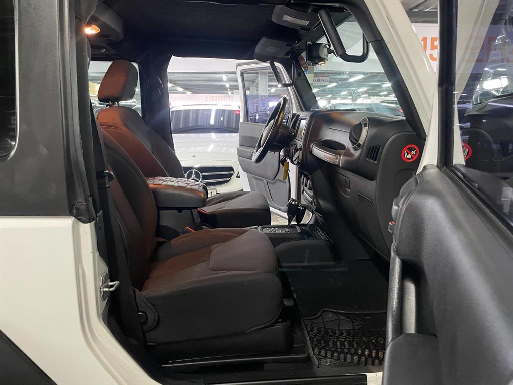 Jeep Wrangler - Vista 10