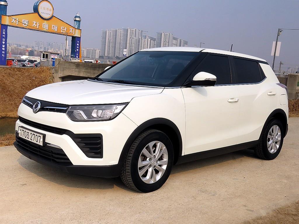 Ssangyong Tivoli - Vista 2
