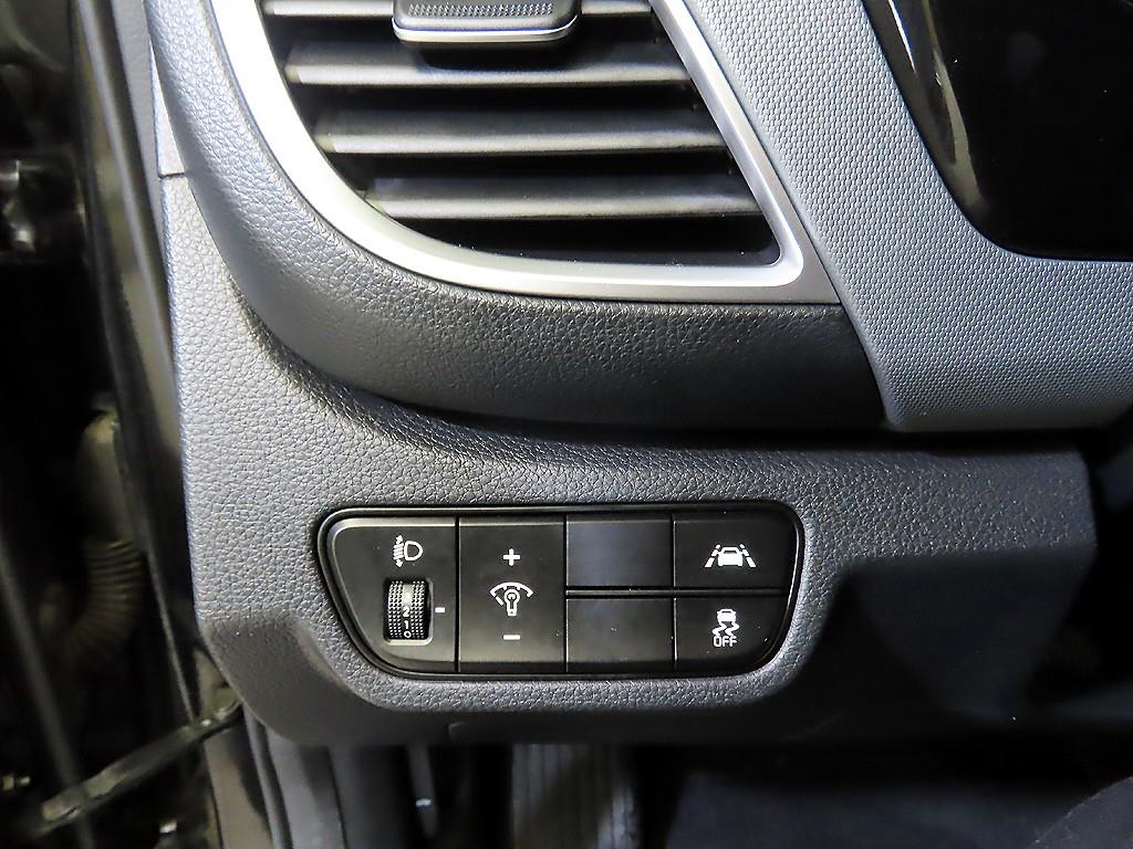 KIA Seltos 2020 Negro - Importación desde Corea - HF Imports Iquique - Foto 16